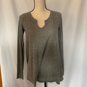 Hollister Gray long sleeve